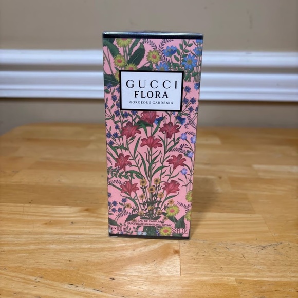 Gucci Flora Gorgeous Gardenia Eau de Parfum 3.4oz/100ml - Picture 1 of 3